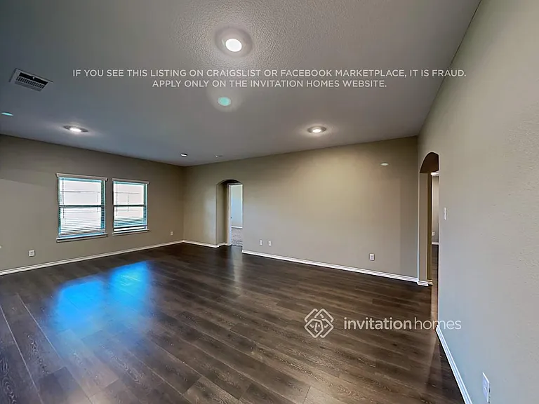 1536 Old Quarry Dr — Photo 4