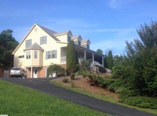 9 Hamilton Dr, Lexington, VA 24450