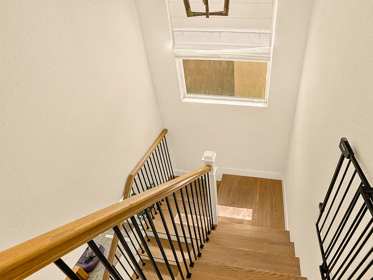 7630 Topiary Ave — Photo 21