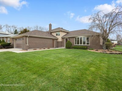 13714 Woodridge Ln, Orland Park, IL, 60462