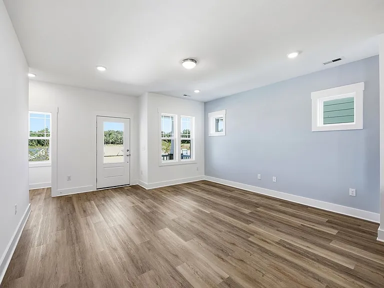 1885 Wendell Valley Blvd — Photo 3