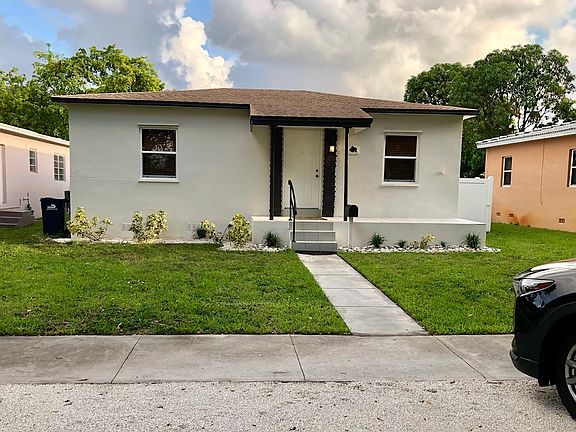 2nd image of 462 Wren Ave