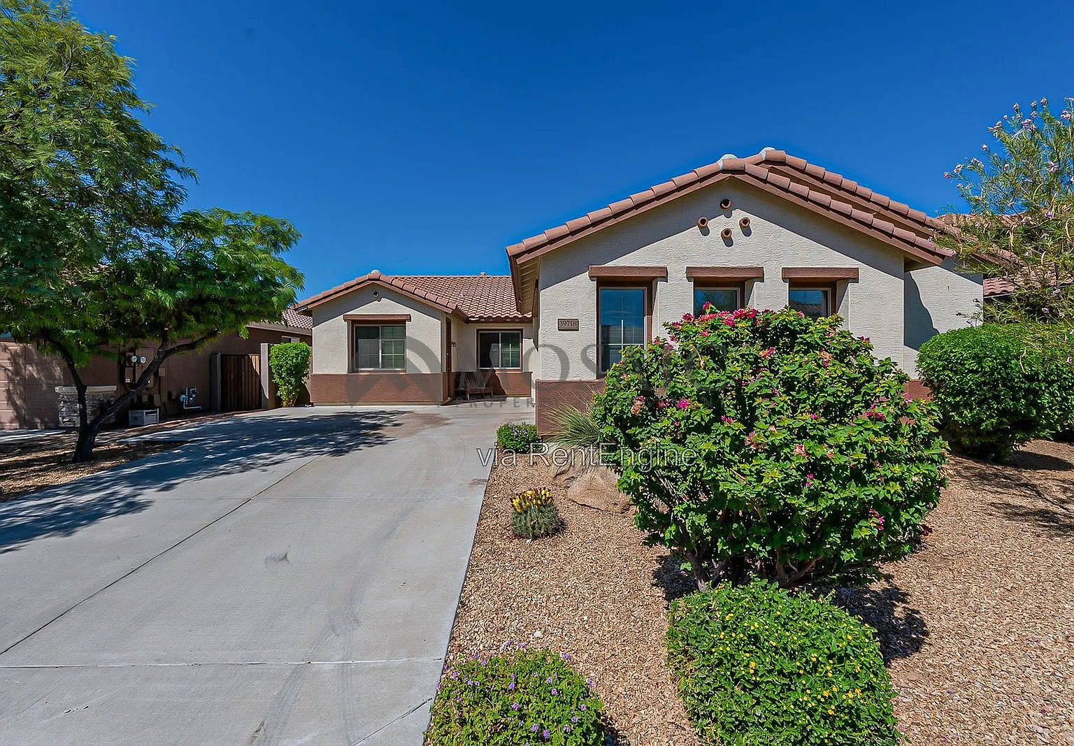 4 bed, 3.0 bath, 2143 sqft, $2,425 — Photo 1