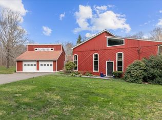 284 Mungertown Rd, Madison, CT 06443