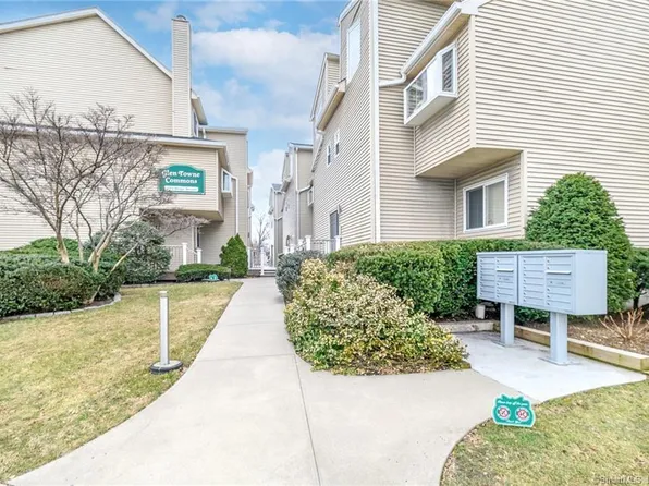 291 Hope Street #B10, Stamford, CT 06906