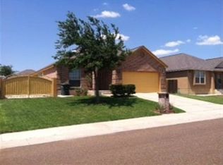 5220 Rains, Laredo, TX 78043