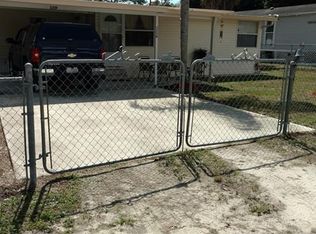 2259 Griffin Ln, North Fort Myers, FL 33917