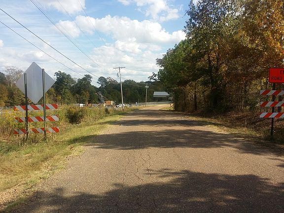 2nd image of 319 Southpointe Dr
