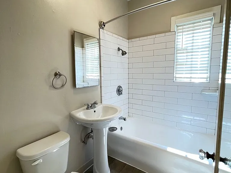 Discover Vintage Charm at Villa Marquise — Photo 31