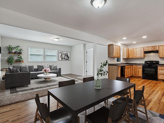 Dining/family/kitchen