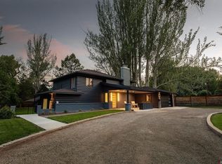 210 W 25th St, Durango, CO 81301