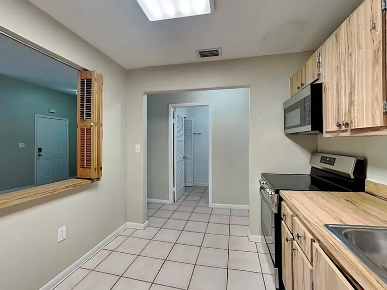 11225 SW 117th Ct — Photo 8