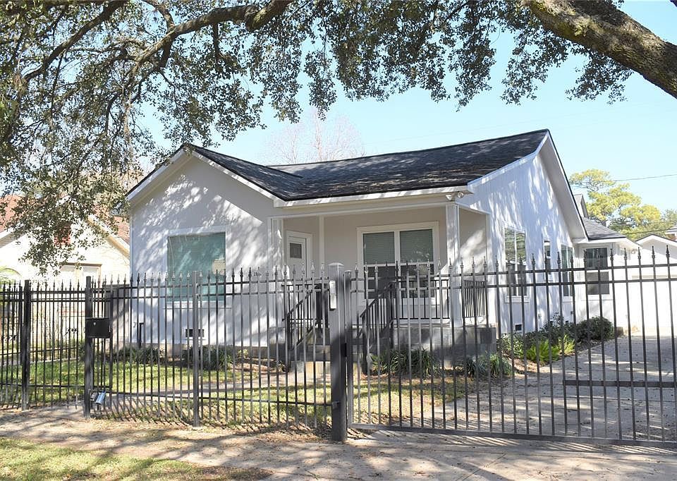 1st image of 2809 Rosewood St