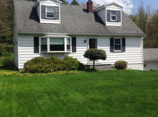 274 Fellows Rd, Fairport, NY 14450