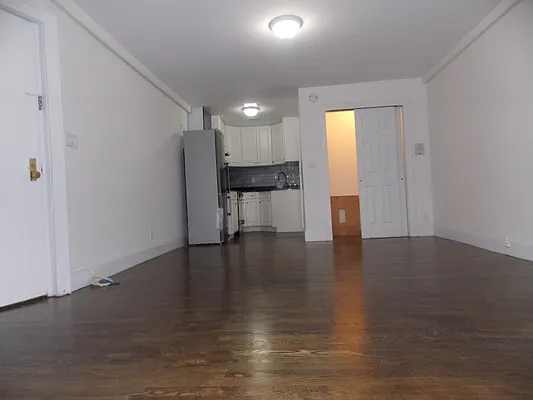 Rented by America Mecca Realty LLC | media 27