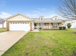 186 Whistle Way, Locust Grove, GA 30248