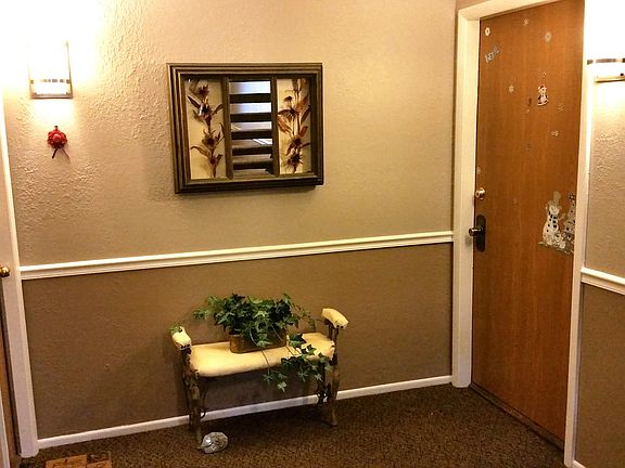 4th image of 1152 Northbury Ln APT B1