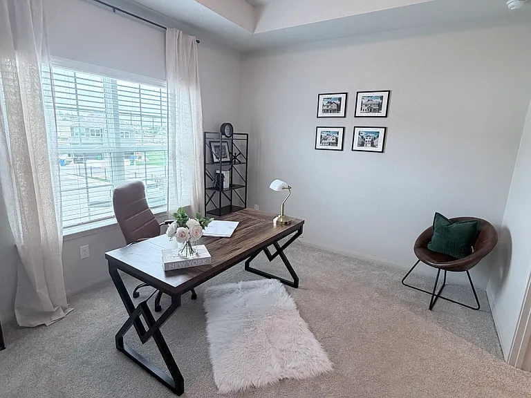 1211 Foxglove — Photo 16