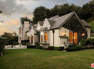 10950 Bellagio Rd, Los Angeles, CA 90077