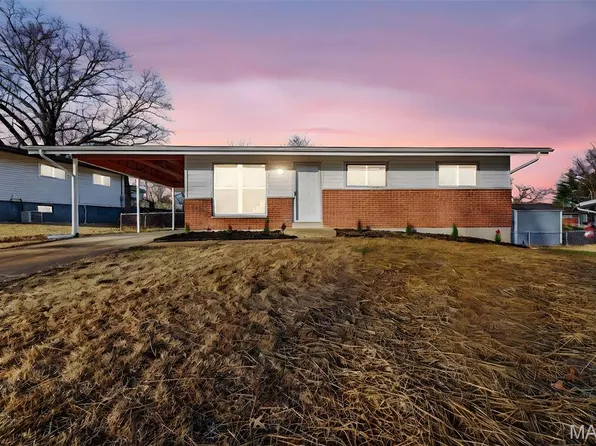 4511 Burncoate Dr, Saint Louis, MO 63129