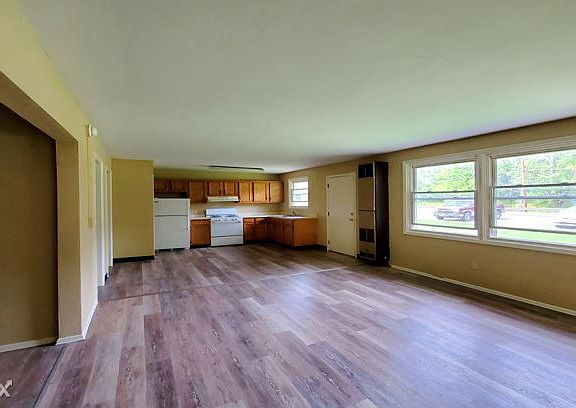 Kitchen/Living Room Layout