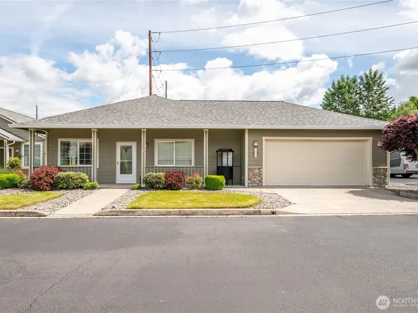 5558 Solo Pointe Dr, Longview, WA 98632