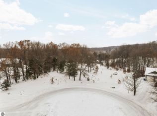 A 3 Abbie Ln, Traverse City, MI 49686