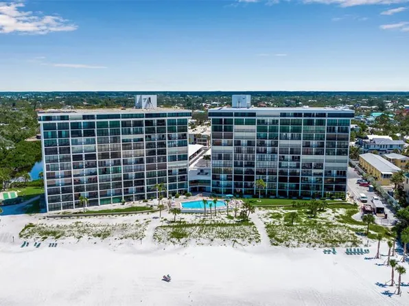 19 Whispering Sands Dr APT 203, Sarasota, FL 34242