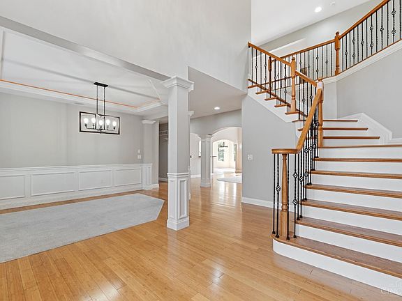 3rd image of 163 Compton Rd