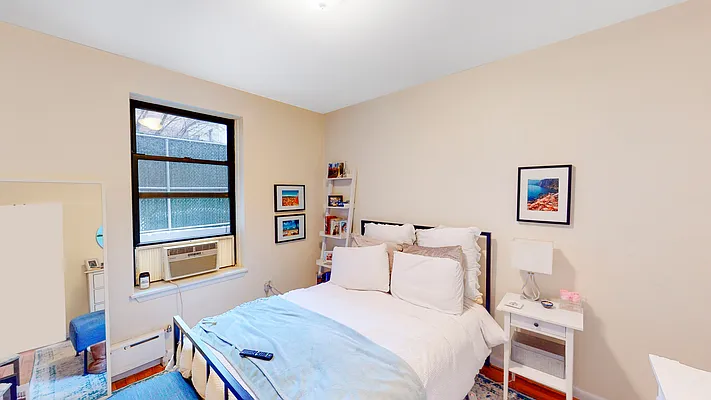 Rented by Emor Management Inc. | media 32