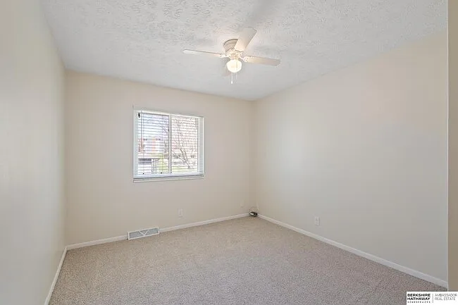 5641 S 140th Ave — Photo 10
