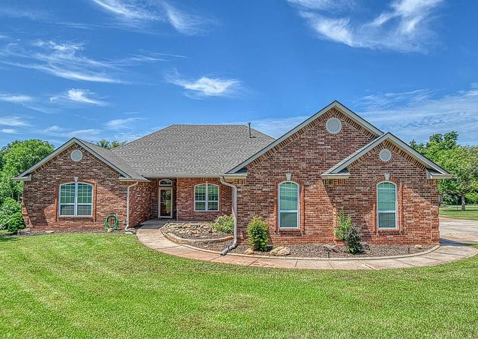 1st image of 500 Highland Hills Cir