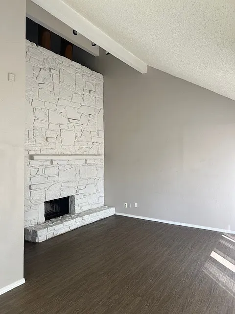 3 bed, 1692 sqft, $1,550 — Photo 2