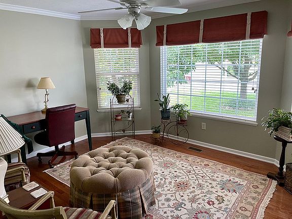 4th image of 2789 Mansard Ln