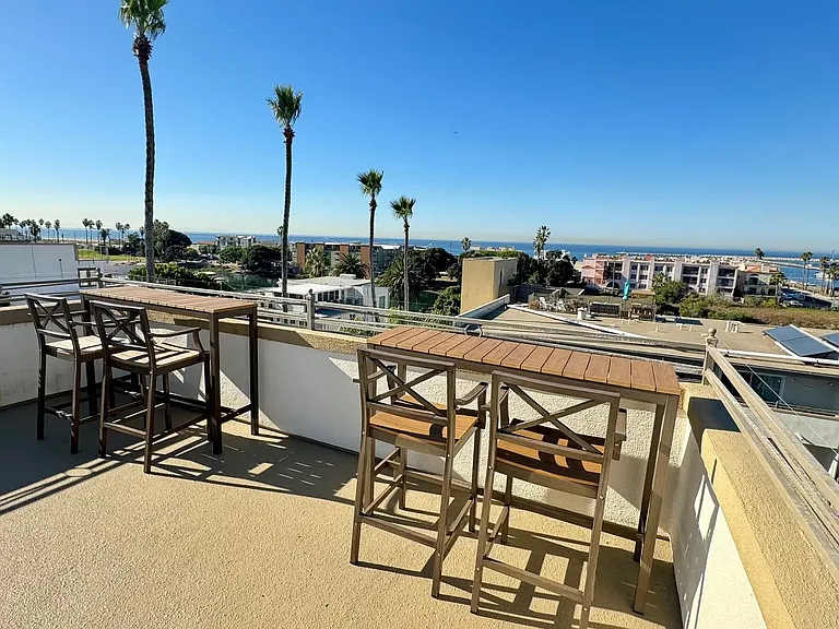Laguna del Rey Apartments — Photo 22
