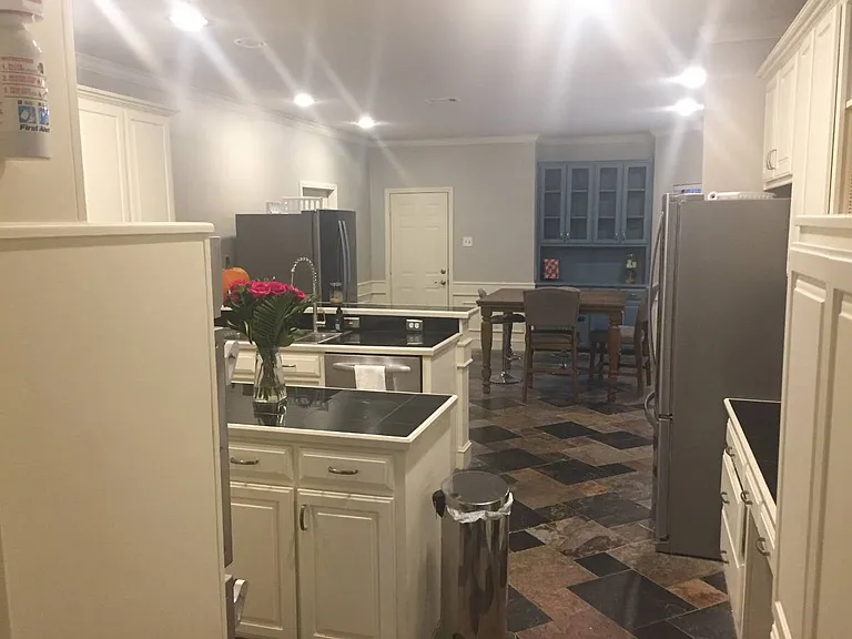 6407 Clubhouse Cir — Photo 8