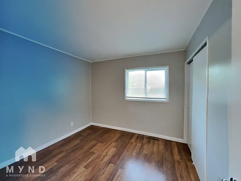 3049 Bluefield Dr — Photo 13