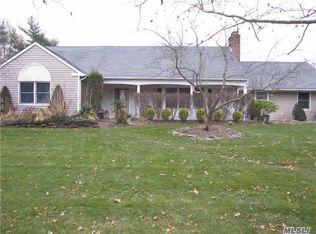 257 Hallock Rd, Stony Brook, NY 11790