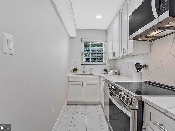 4th image of 2917 Willston Pl APT 101