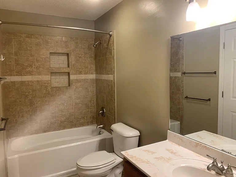 1169 Cumberland Dr — Photo 15