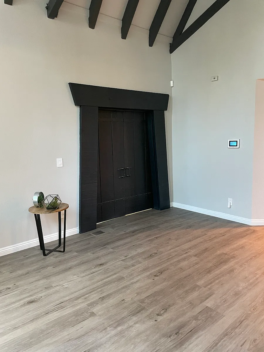 Building Photo - 22800 Azalia Ln