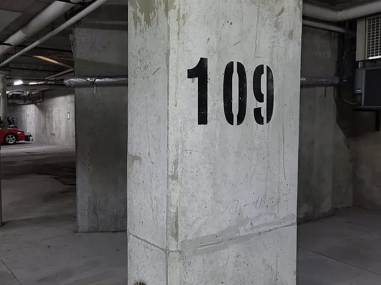 7398 Yonge St #311 — Photo 16