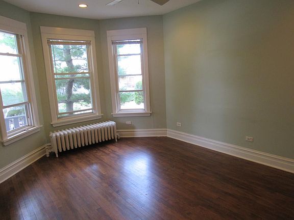 2nd image of 3639 W Palmer St #1