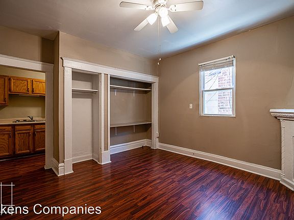 3rd image of 1188-1190 N High St #4