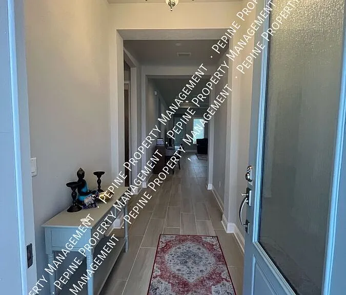 3270 SW 120th Ter — Photo 3