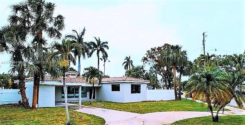 1st image of 1001 Orange Isle #0