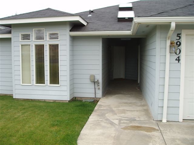 1st image of 5914 S Thistle Ln
