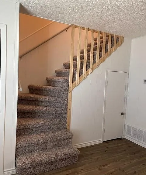 1505 W Pearl St #15 — Photo 8