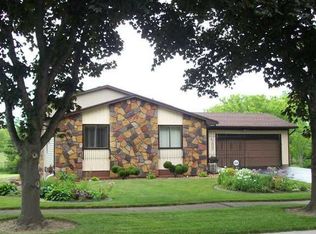 44 Buttonwood Dr, Hilton, NY 14468