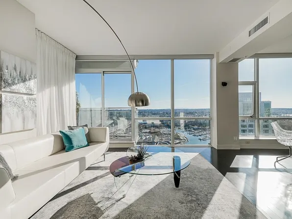 1455 Howe St #2703, Vancouver, BC V6Z 1C2